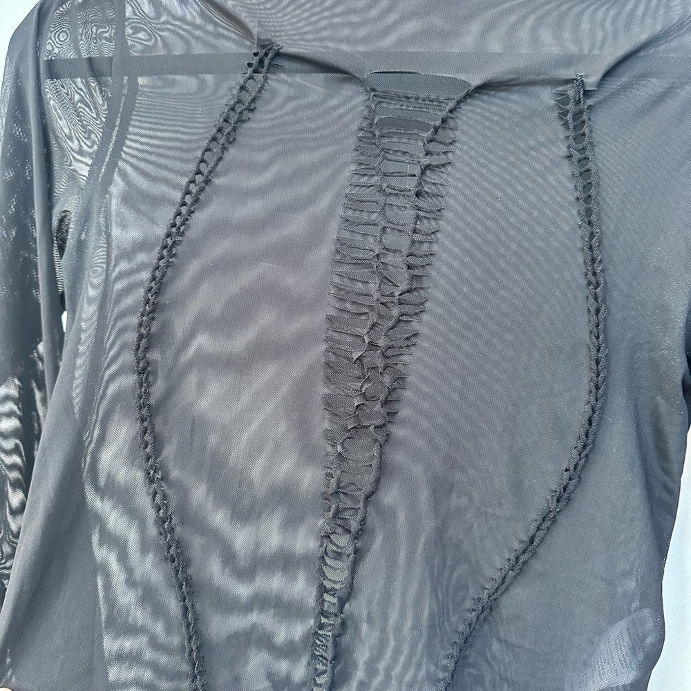 Mesh Top - Picture 2 of 3